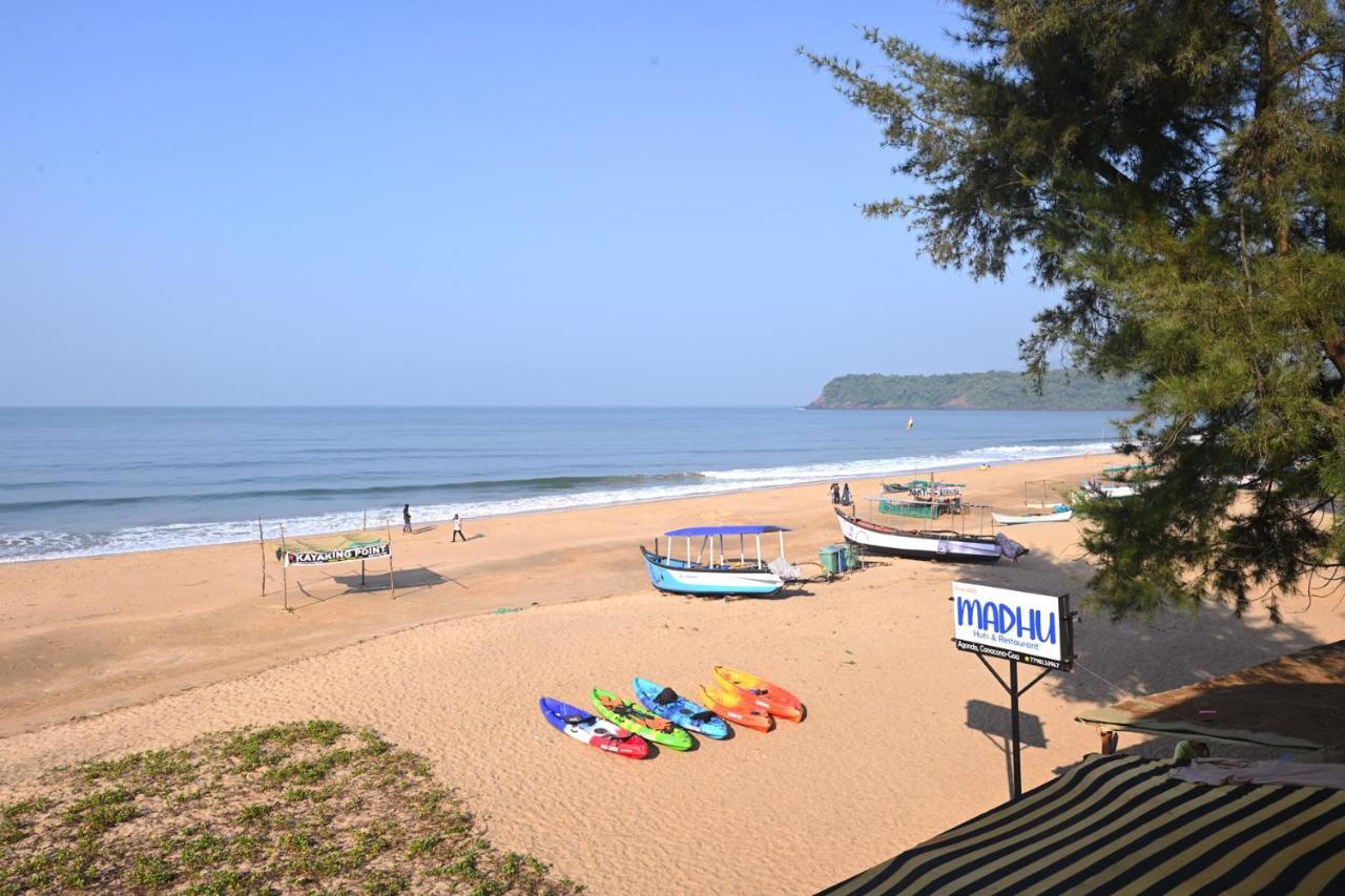 Madhu Huts Agonda Hotel Exterior photo